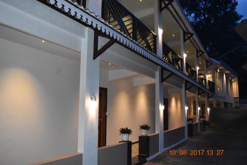 Charles Premier Inn — Gudalur