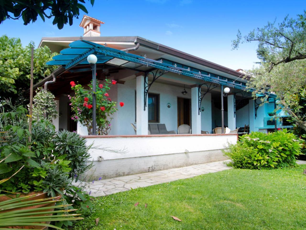 Villa Lavinia by Interhome — 4-Star Luxury Hotel in Forte Dei Marmi, Italy
