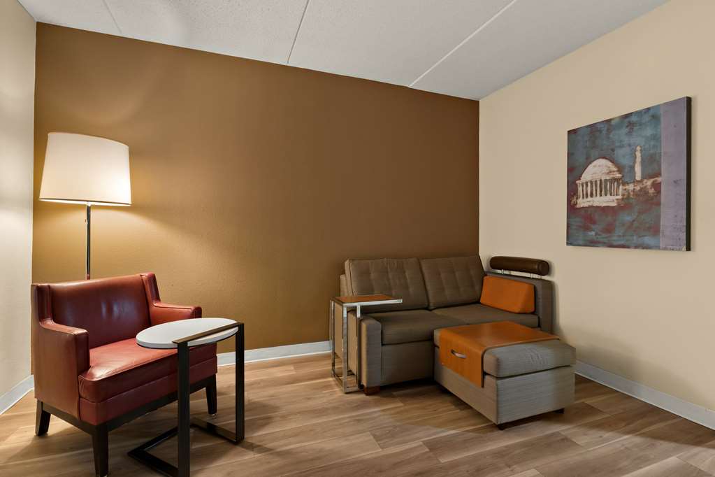 Ramada by Wyndham Harrisburg Hershey Area - photo 51