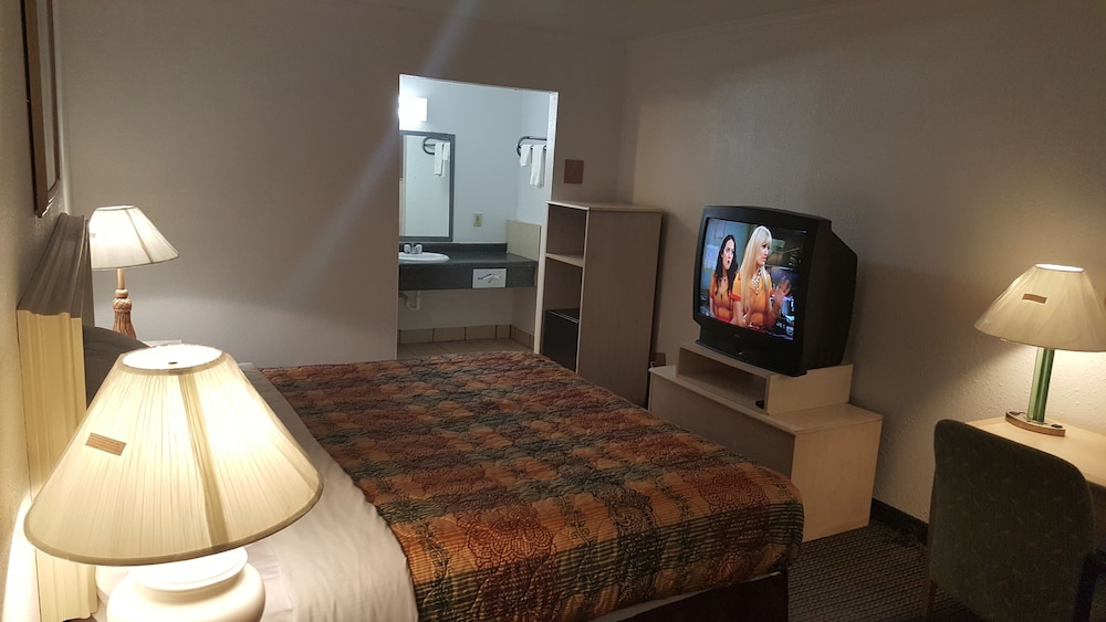 The Brooke Hotel - photo 9