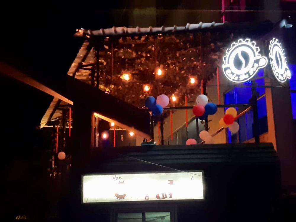 Hotel Coral in Digha, India