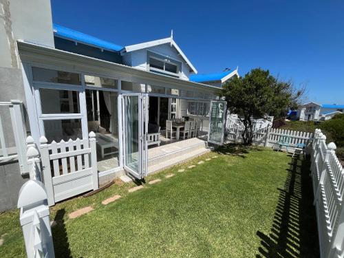 Pinnacle Lodge 1089 — 4-Star Luxury Hotel in Mossel Bay, South Africa