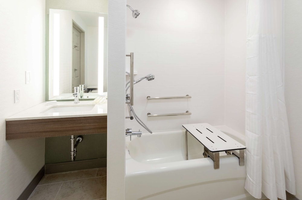 Hilton Garden Inn Minneapolis Bloomington - photo 21