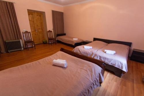 Eka&Nino GuestHouse