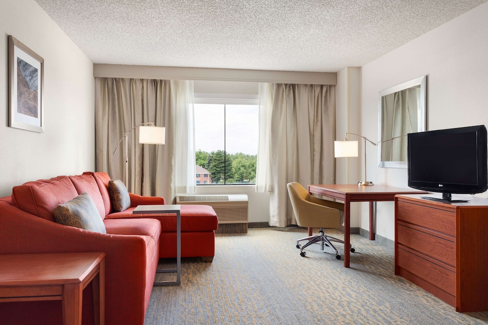Hampton Inn & Suites Denver Cherry Creek - photo 16