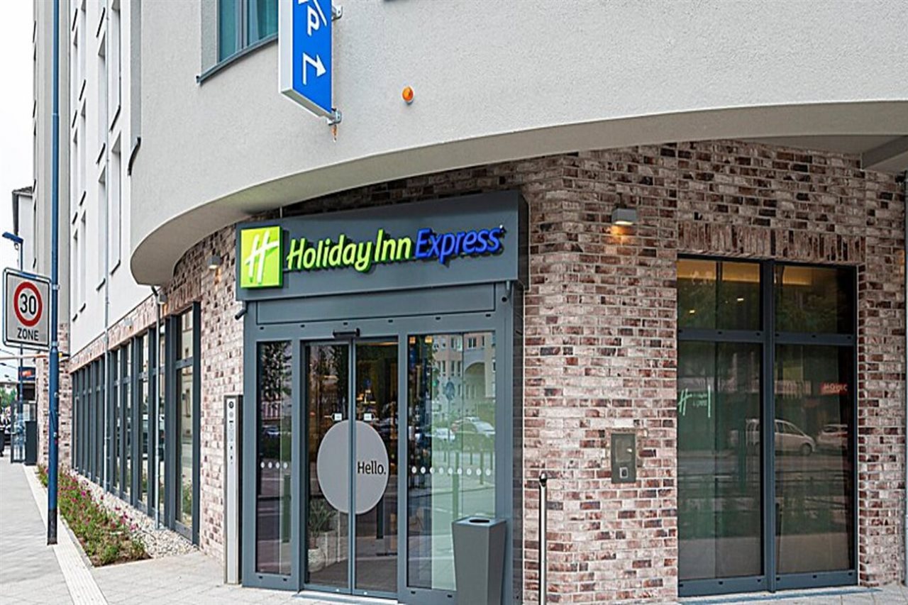 Holiday Inn Express Offenbach in Offenbach, Germany