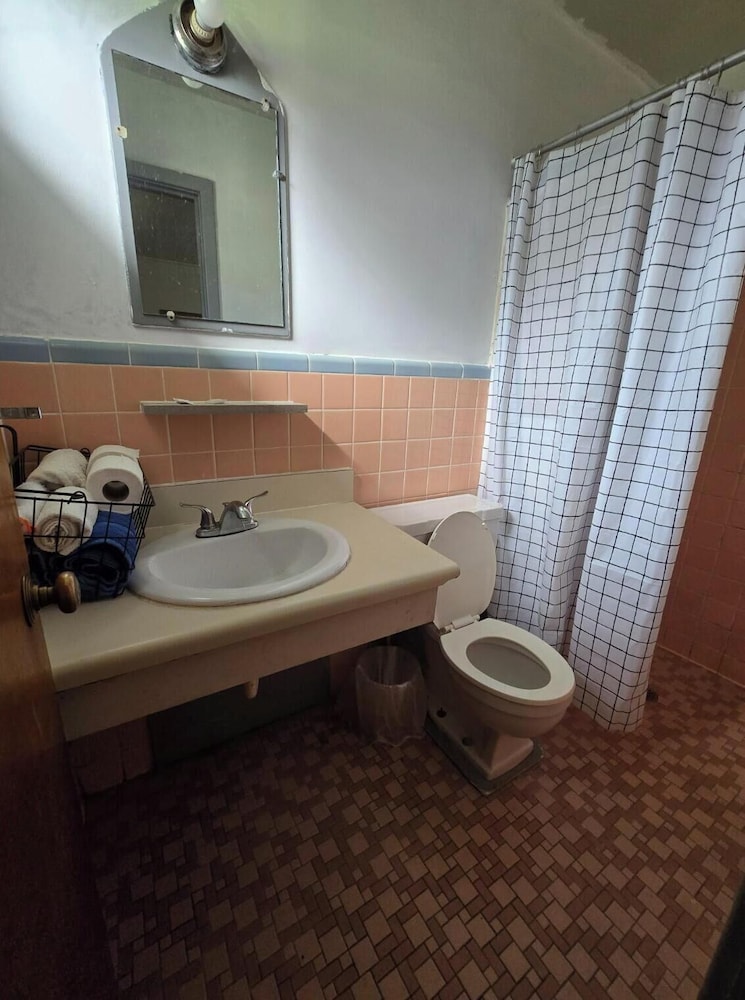 Oyo Sandman Inn - photo 72