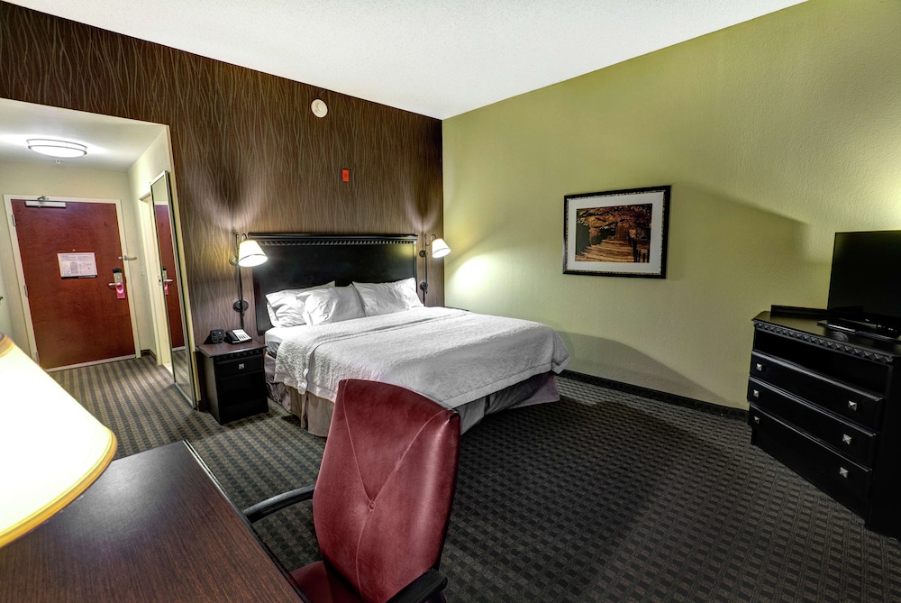 Hampton Inn & Suites Chadds Ford - photo 14