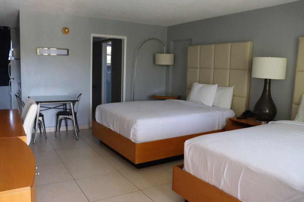 Ocean Mile Hotel - photo 7