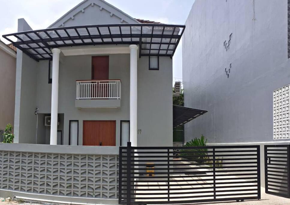 Palm Spring Batam 3 Bedroom — 4-Star Luxury Hotel in Batam, Indonesia