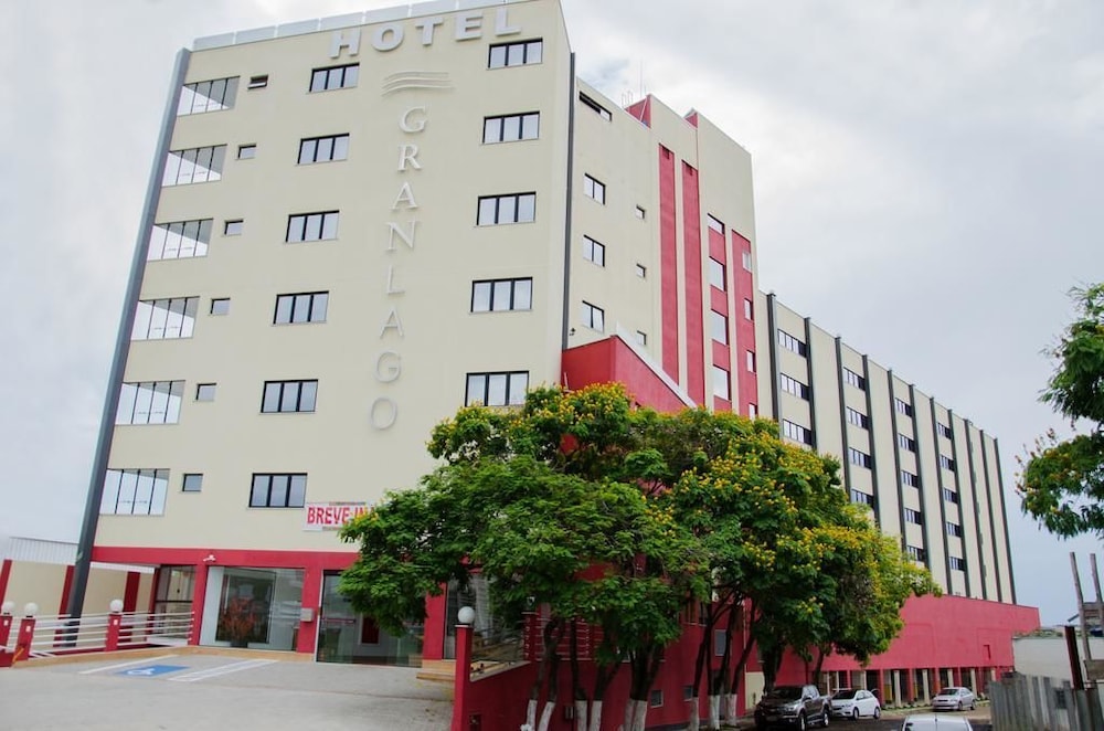 GranLago Hotel in Pouso Alegre, Brasil
