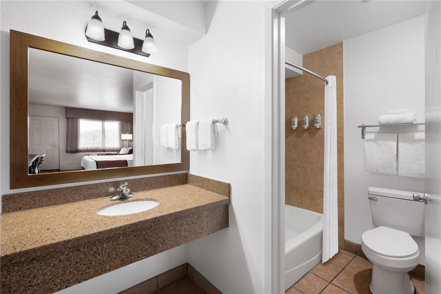 Best Western Discovery Inn - photo 26