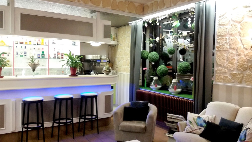 Hotel Le Merle Blanc — Digoin — photo 3