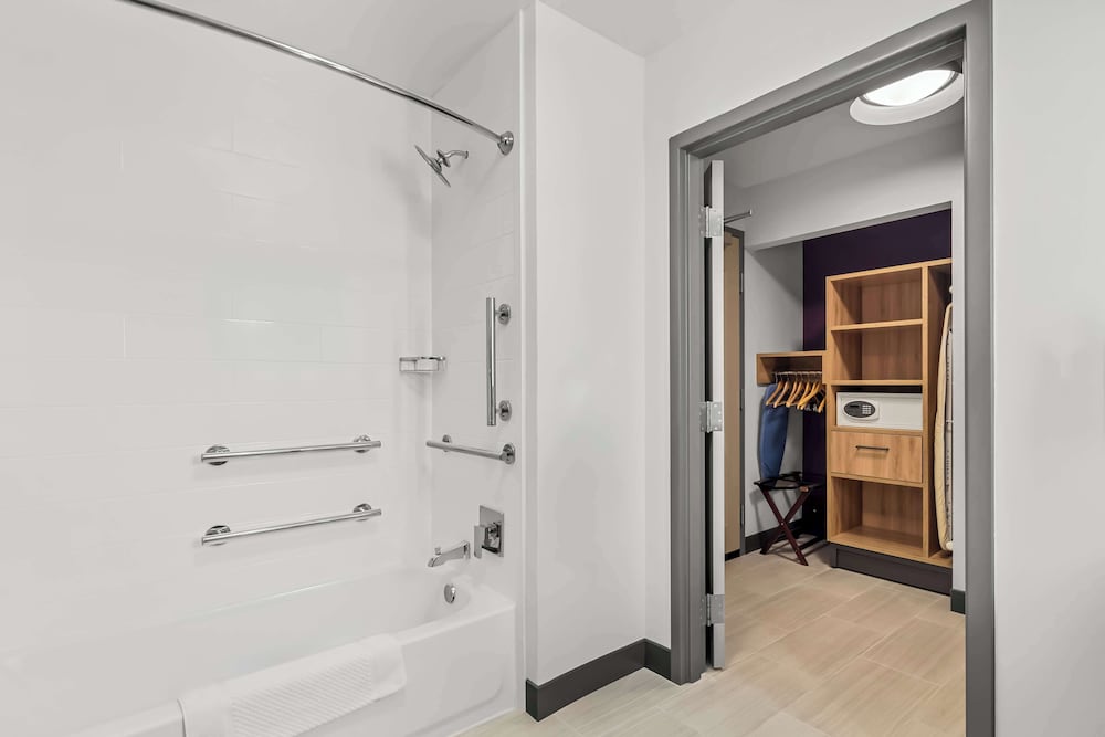 Hilton Garden Inn Cartersville - photo 27