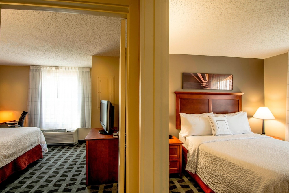 TownePlace Suites by Marriott Baltimore BWI Airport - photo 15