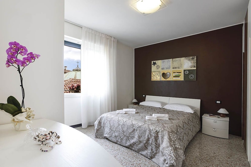 Brick House Treviso — 4-Star Luxury Hotel in Treviso, Italy