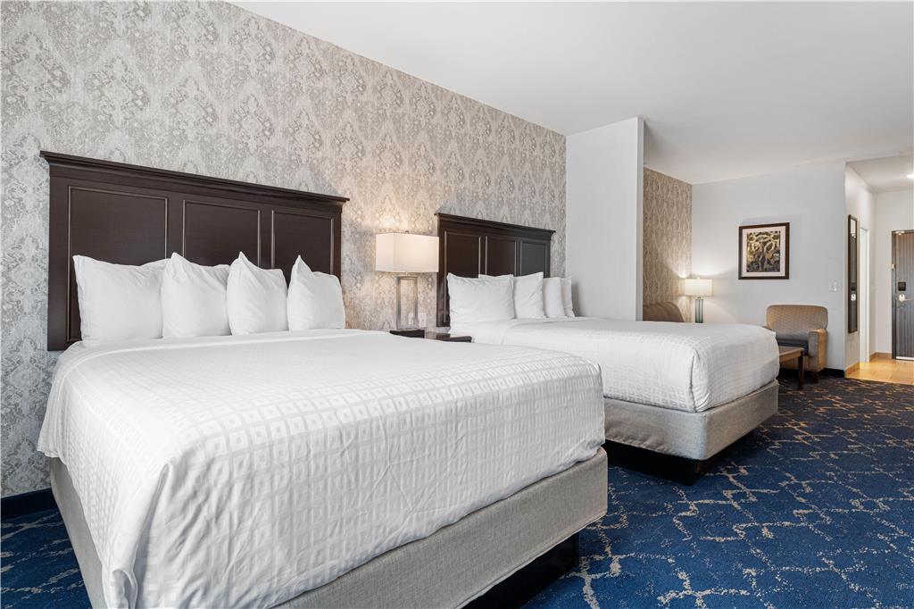 Best Western Plus New Richmond Inn & Suites - photo 20