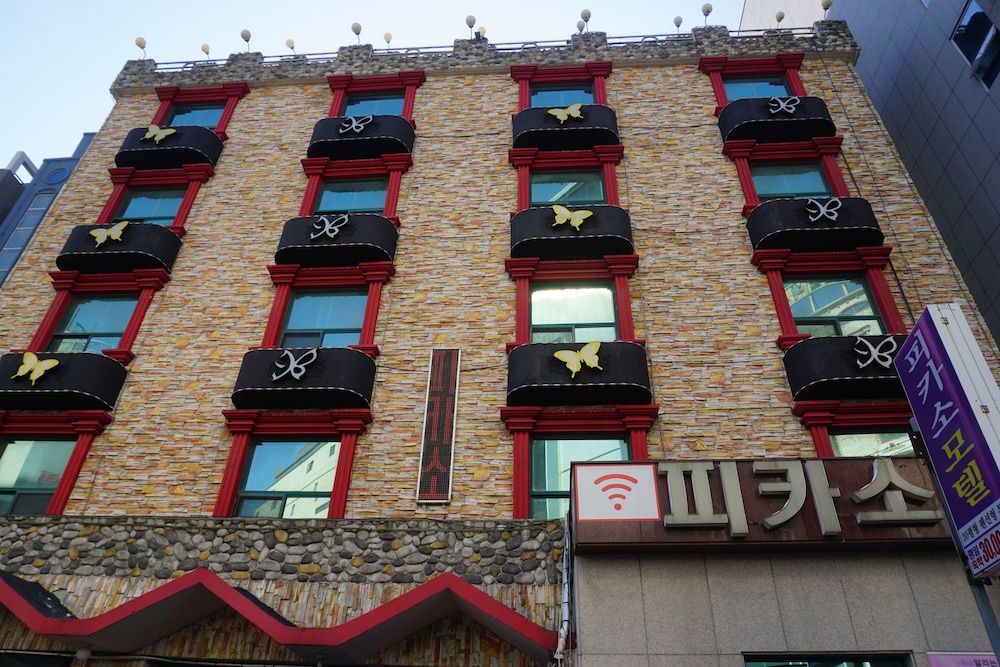 Picasso Motel - last minute hotel in Busan