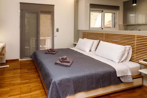 LK Apartment B Metro Larissis 6' Walk Athens — 4-Star Luxury Hotel in Athens, Greece