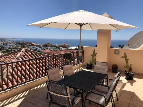 33 Pleasures Del Duque Apartment — 4-Star Luxury Hotel in Adeje, Spain