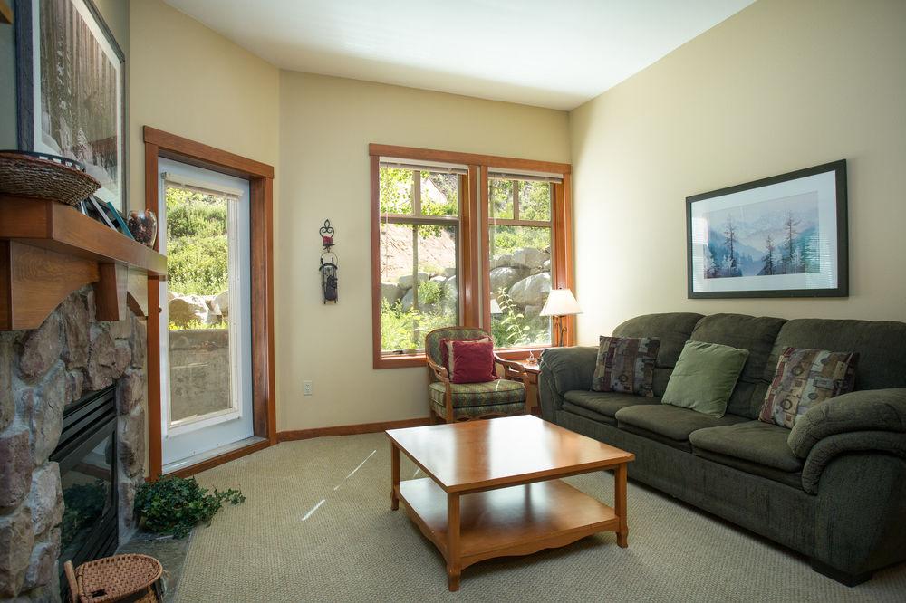 Condos At Solitude Village Hotel - photo 11