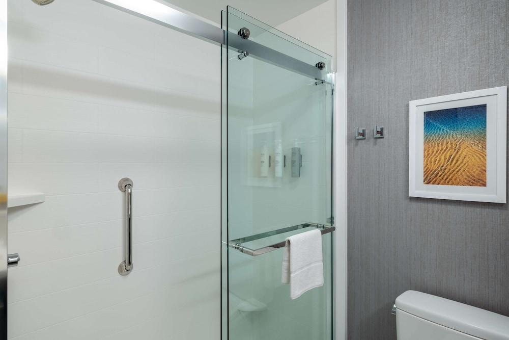 Hampton Inn & Suites Agoura Hills - photo 29