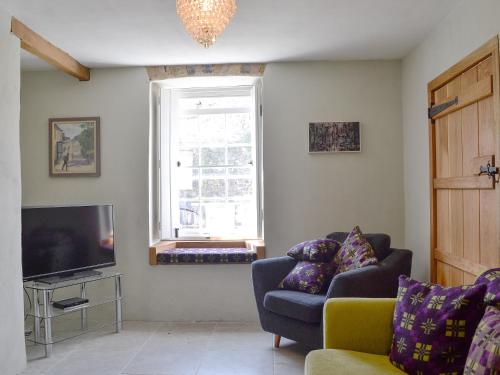 The Mill Farmhouse — Llandybie — photo 3