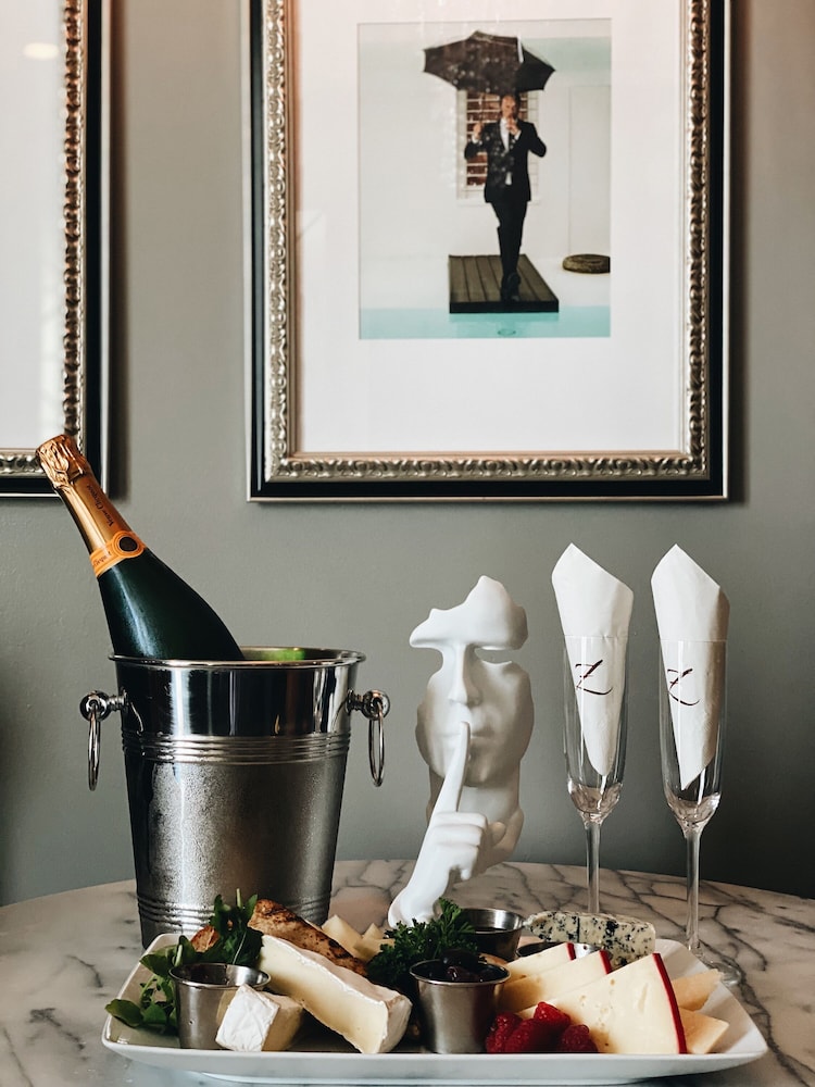 Hotel ZaZa Austin - photo 3