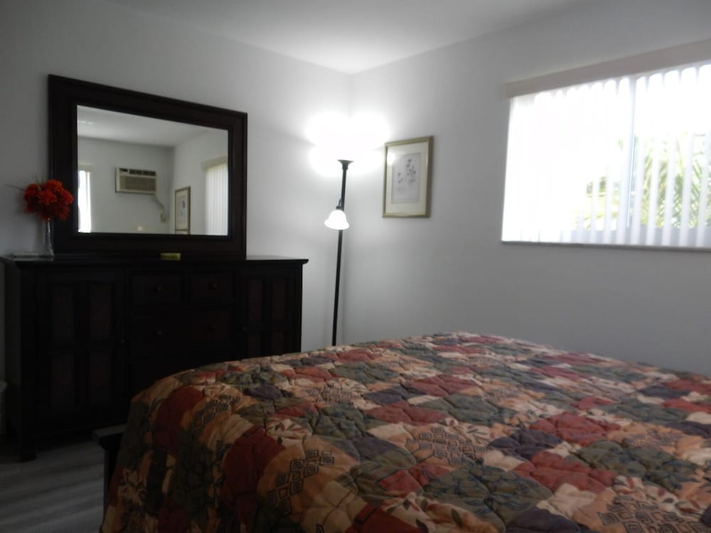 Shell Motel - photo 26