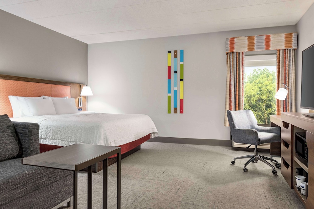 Hampton Inn Quakertown - photo 12