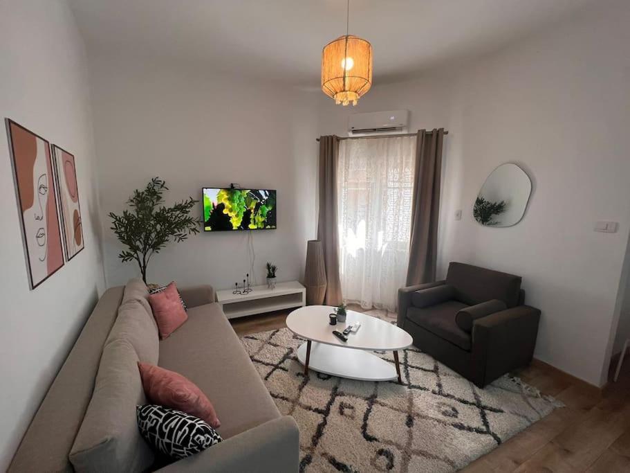 2 Bedroom Apartement In The Center Of Cairo — 4-Star Luxury Hotel in Cairo, Egypt
