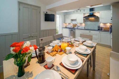 Crossjack Cottage — 4-Star Luxury Hotel in Cowes, United Kingdom