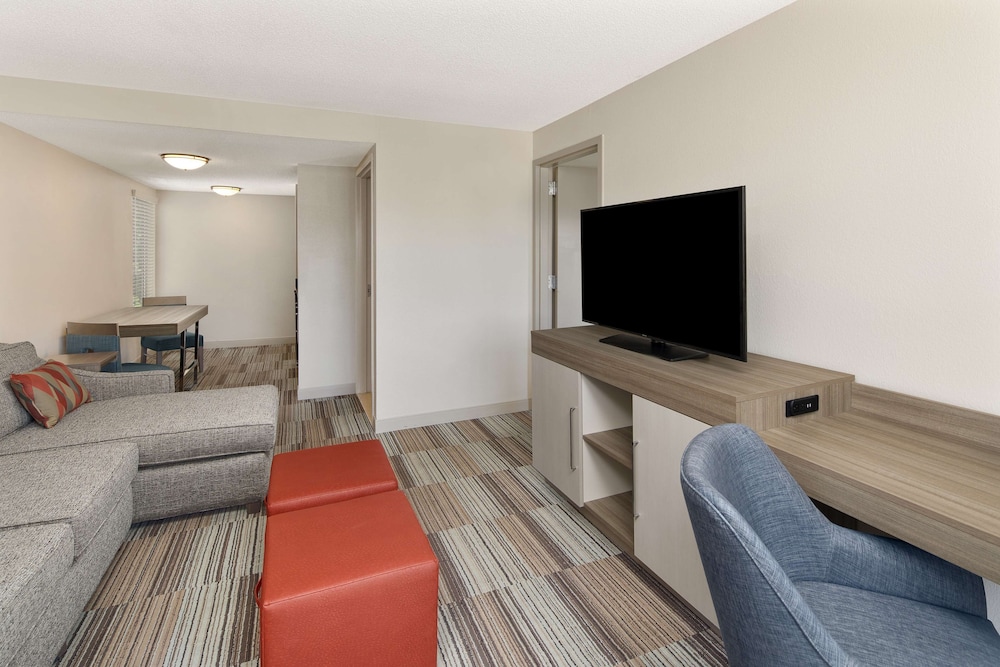 Hampton Inn Atlanta Georgia Tech Downtown - photo 13