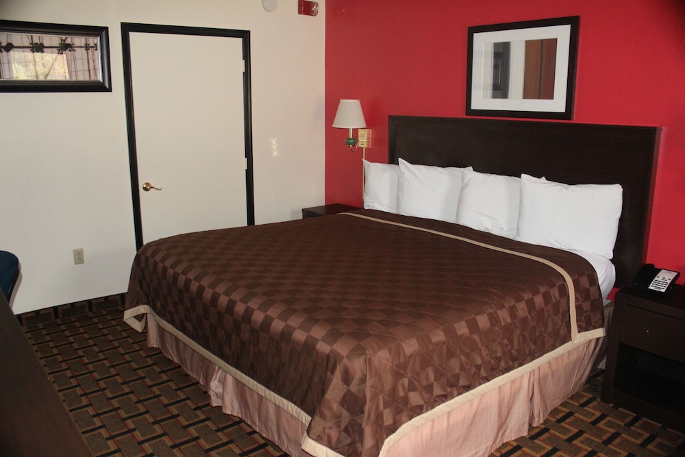Americas Best Value Inn Fredericksburg N - photo 7