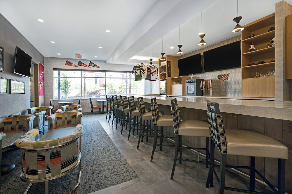 TownePlace Suites by Marriott Phoenix Glendale Sports & Entertainment District - photo 34