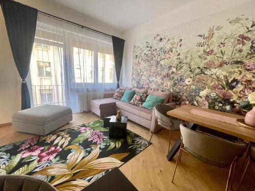 Hollán Residence I 3bdr I 2bathr I FreeParking — 4-Star Luxury Hotel in Budapest, Hungary