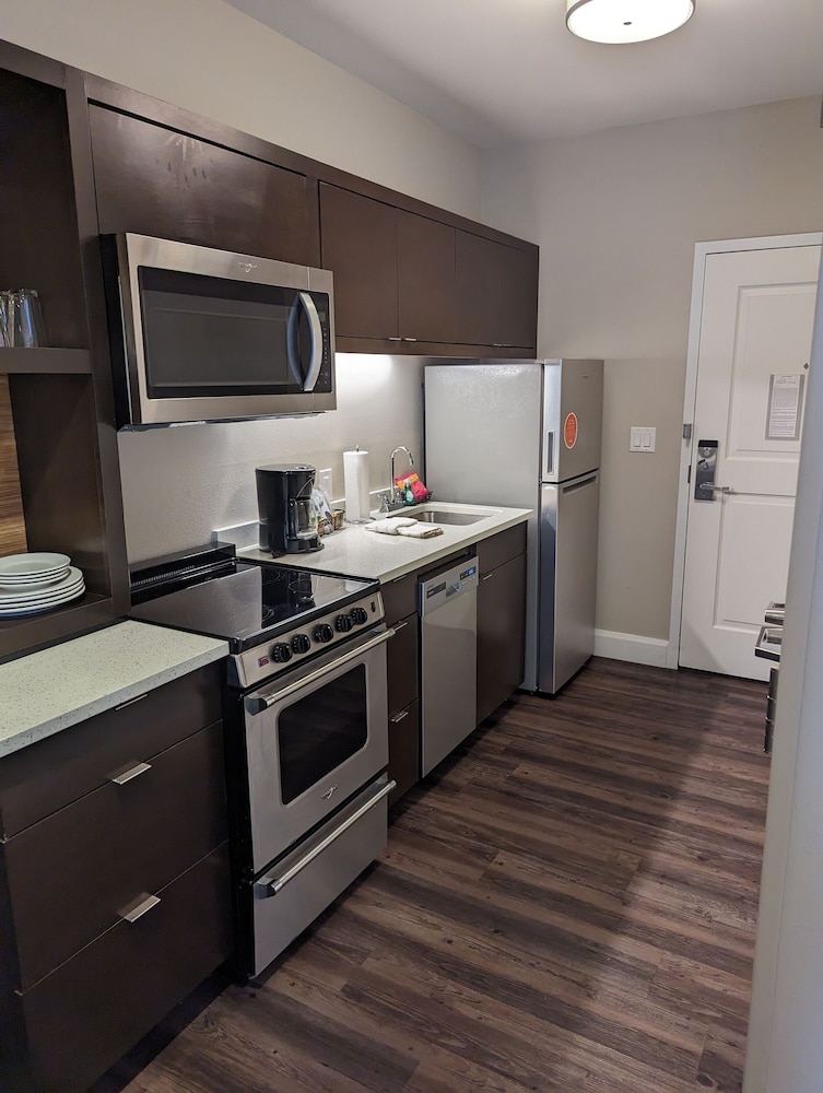 TownePlace Suites Columbia West Lexington - photo 39