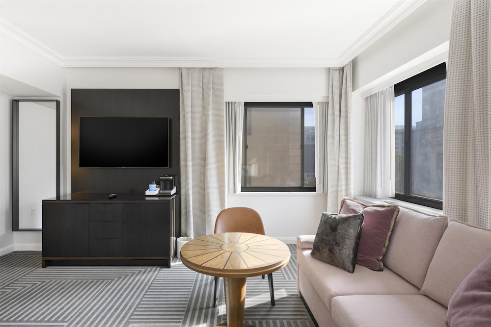Capital Hilton - photo 75