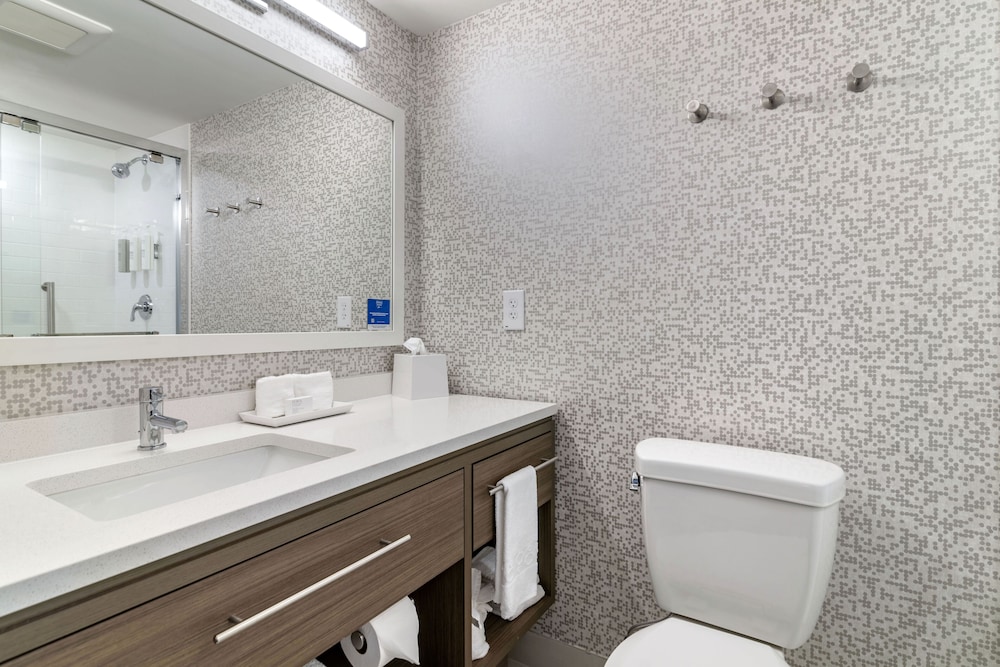 Home2 Suites by Hilton Bangor - photo 29