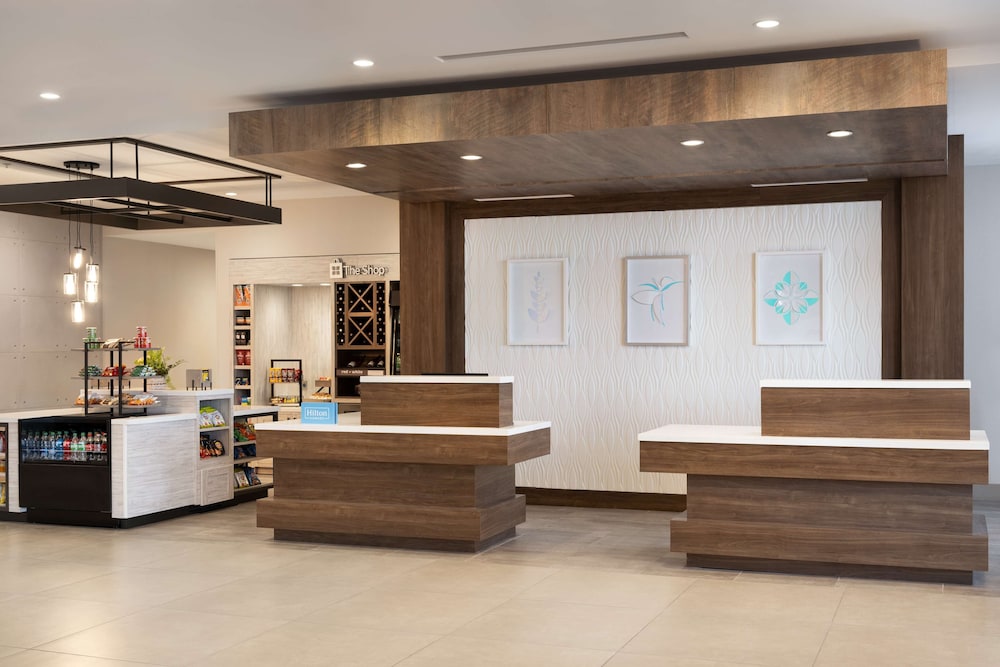 Hilton Garden Inn Visalia - photo 5