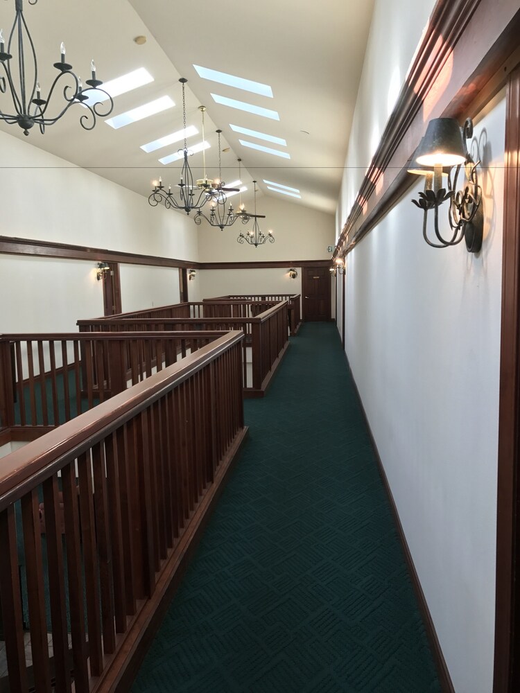 Nirvana Inn & Grill - photo 41