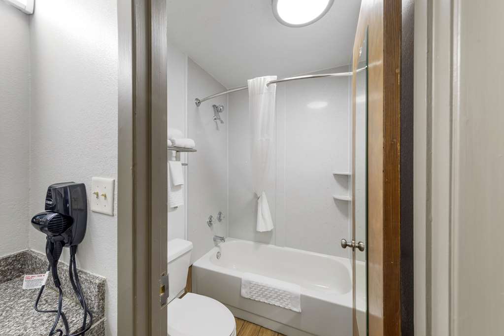 Best Western Athens Inn - photo 23