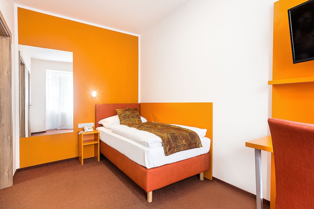 Hotel Atlantis — Brno — photo 5