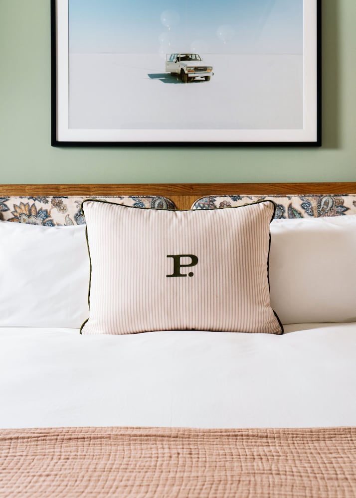 Palihouse Hyde Park Village - photo 12