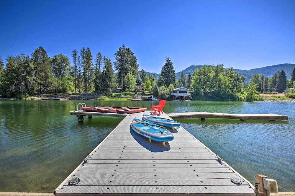 Expansive Waterfront Escape with Kayaks And Sups in Sandpoint, United States