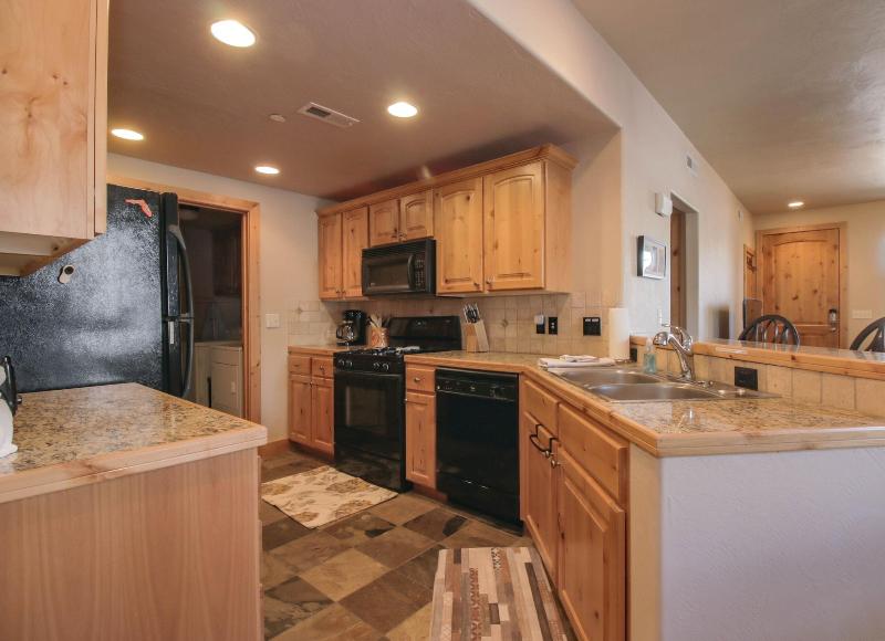 Fox Pointe At Redstone By Lespri Management - photo 19