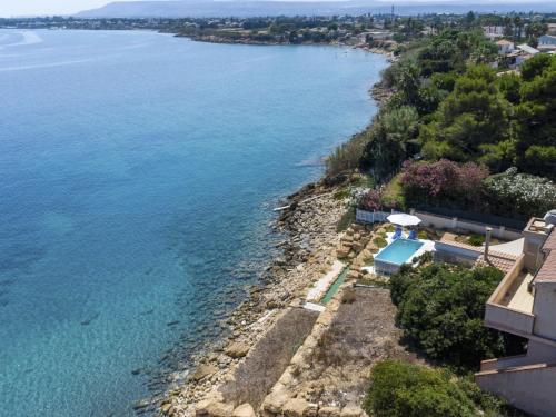 Holiday Home Norbert by Interhome — 4-Star Luxury Hotel in Siracusa, Italy