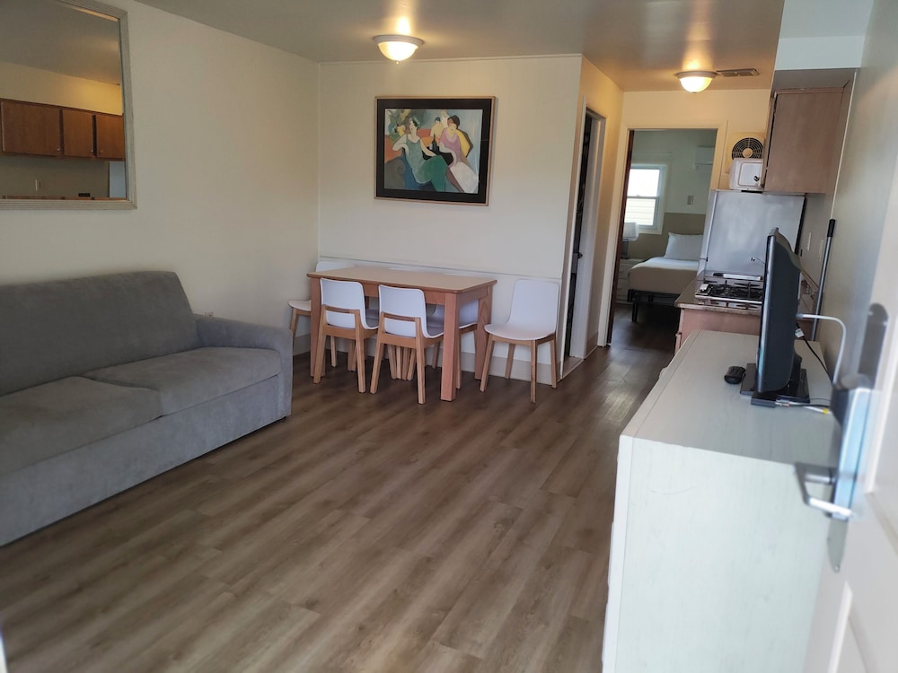 Condor Motel - photo 16