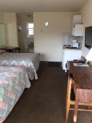 Crystal Sands Motel - photo 41