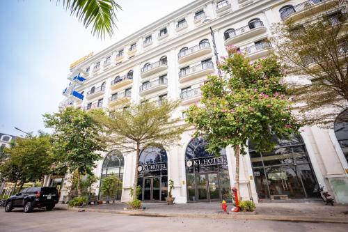 KL Hotel Marina Square in Ha Long, Vietnam